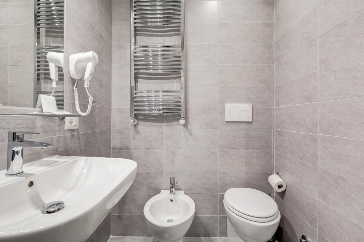 Ripetta Executive Suites Рим Экстерьер фото